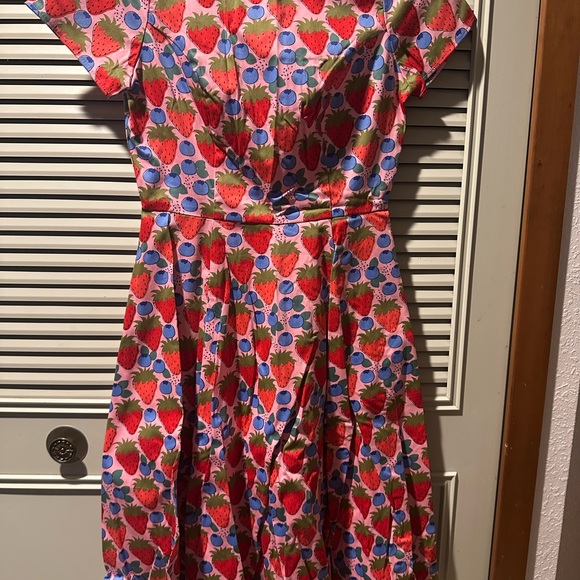 Eva Rose Dresses & Skirts - Colorful Dress with Strawberry Print